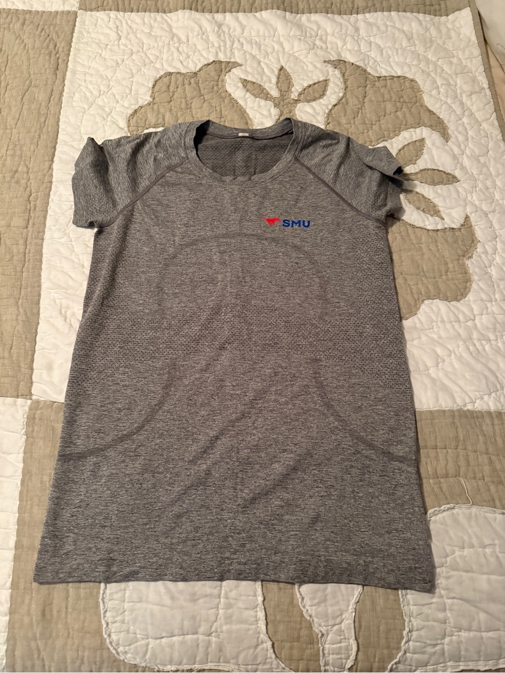 Lululemon SMU Swiftly Tech size 10